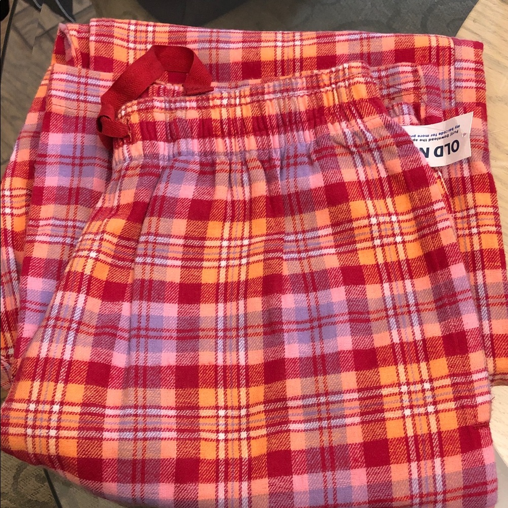 Old Navy Red and Orange Plaid Lounge/Pajama Pants with Pockets